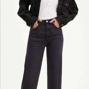 Levi’s Ribcage Straight Jeans